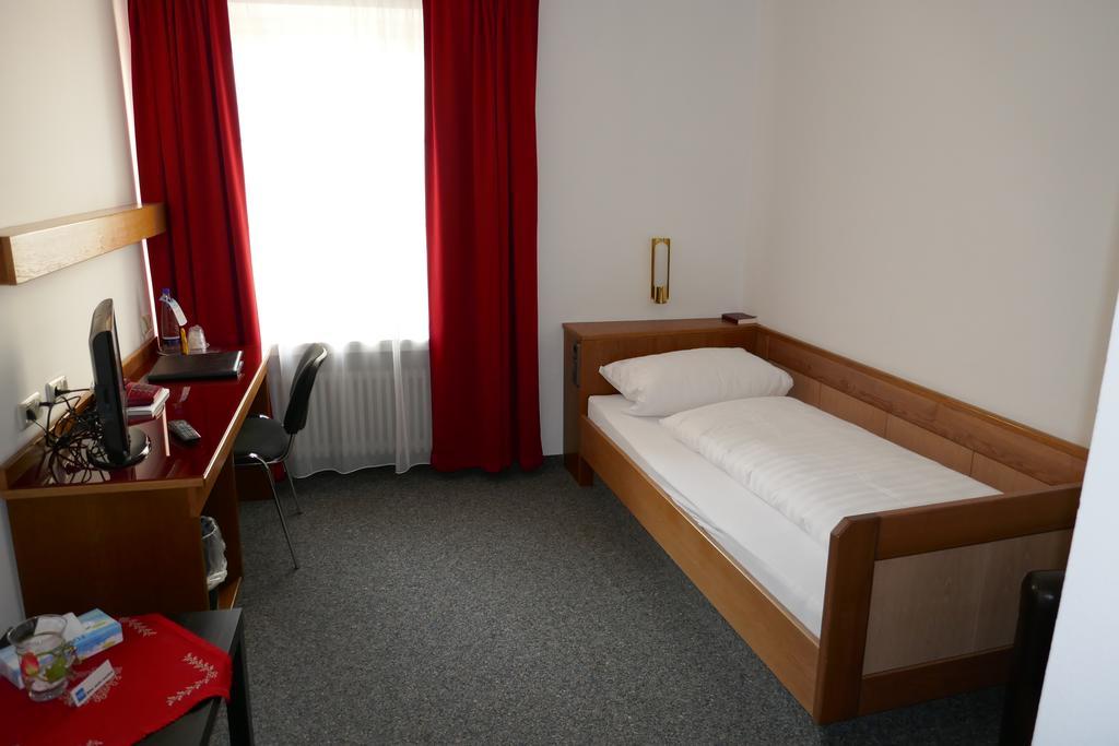 Bayerischer Hof Hotel Burghausen Kültér fotó